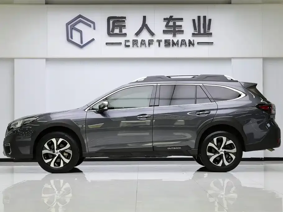 Subaru Outback — фото 4