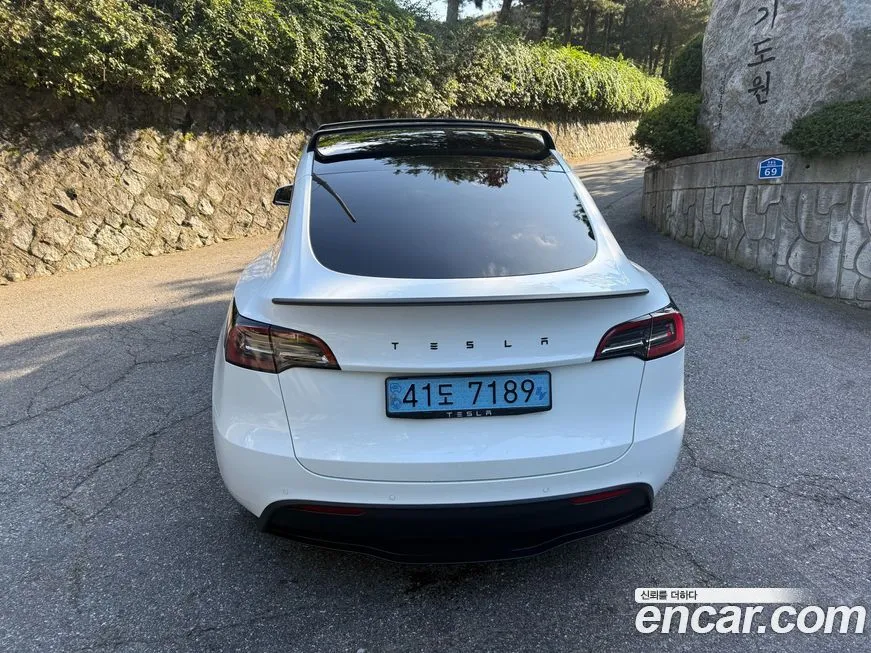 Tesla Model Y 2022 из KR, фото 3