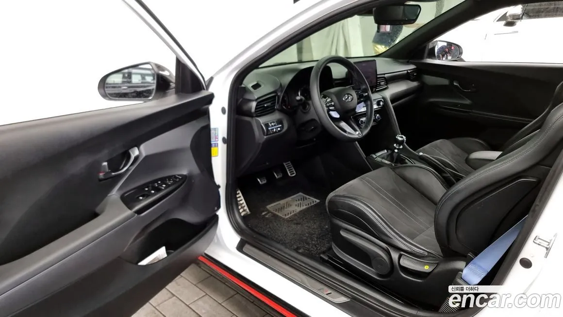 Hyundai Veloster 2022 из KR, фото 10