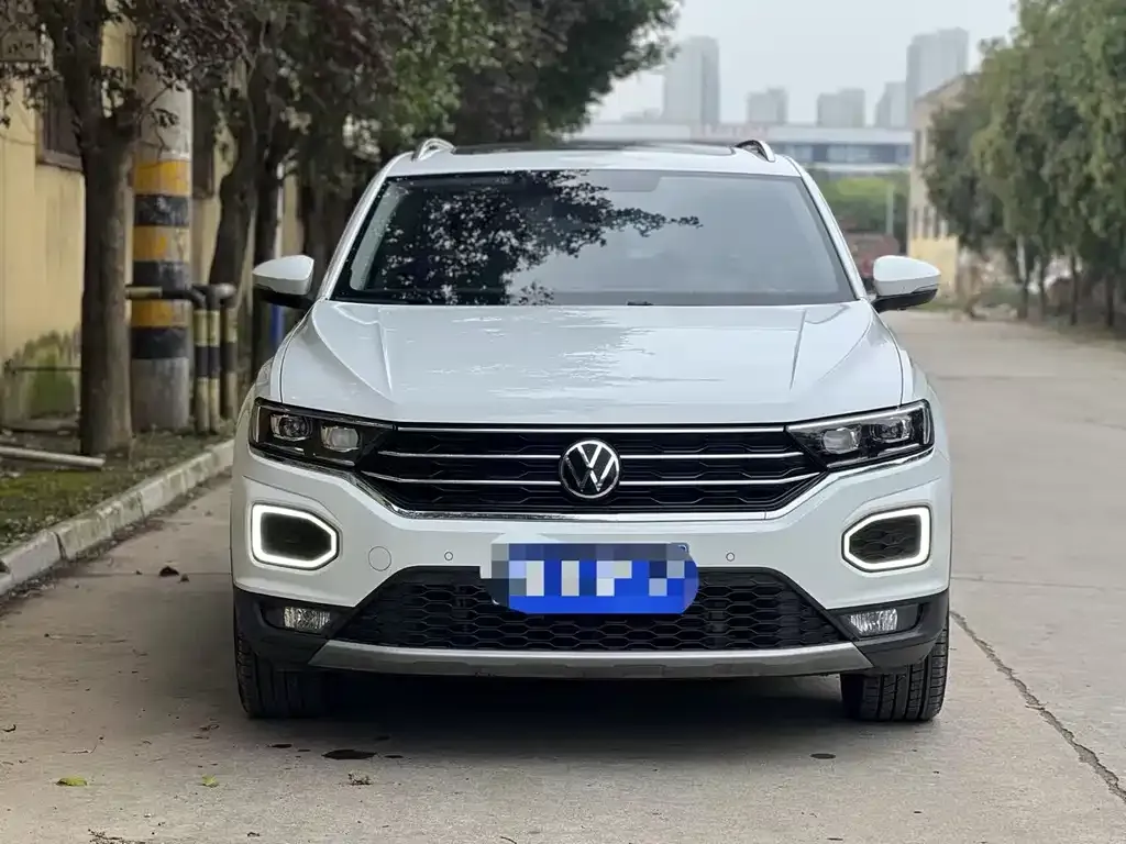 Volkswagen T-Roc 2022 из CN, фото 2