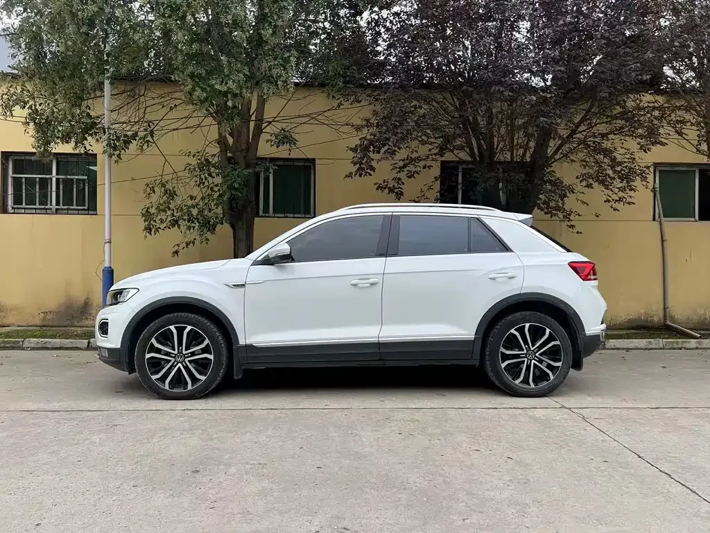 Volkswagen T-Roc 2022 из CN, фото 3