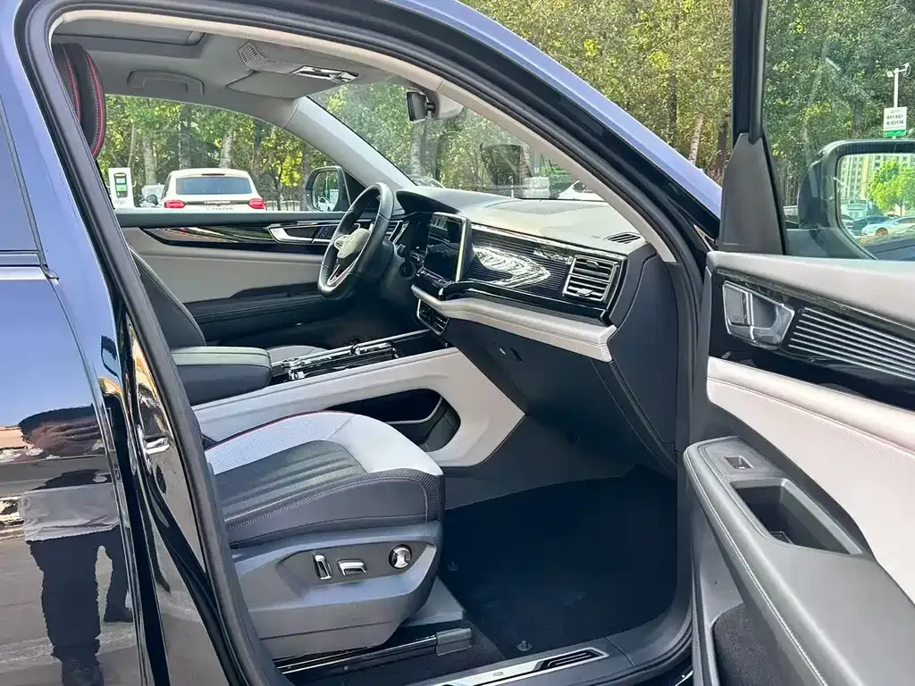 Volkswagen Teramont 2024 из CN, фото 7