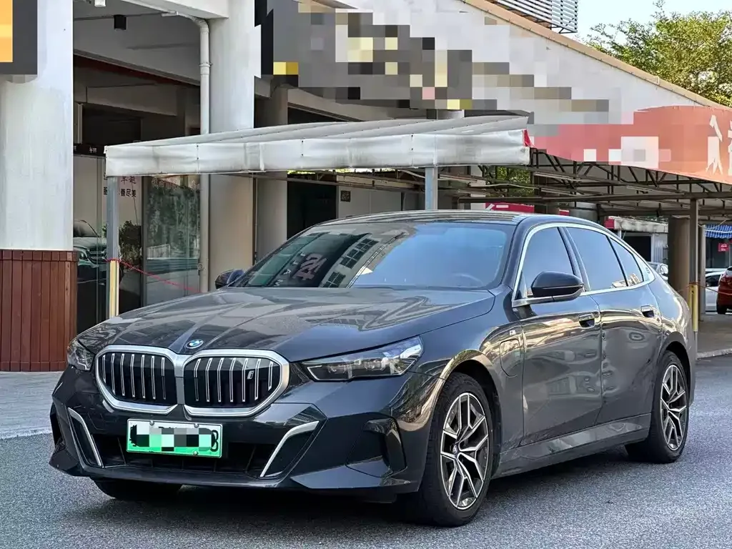 BMW i5 2024 из CN, фото 1