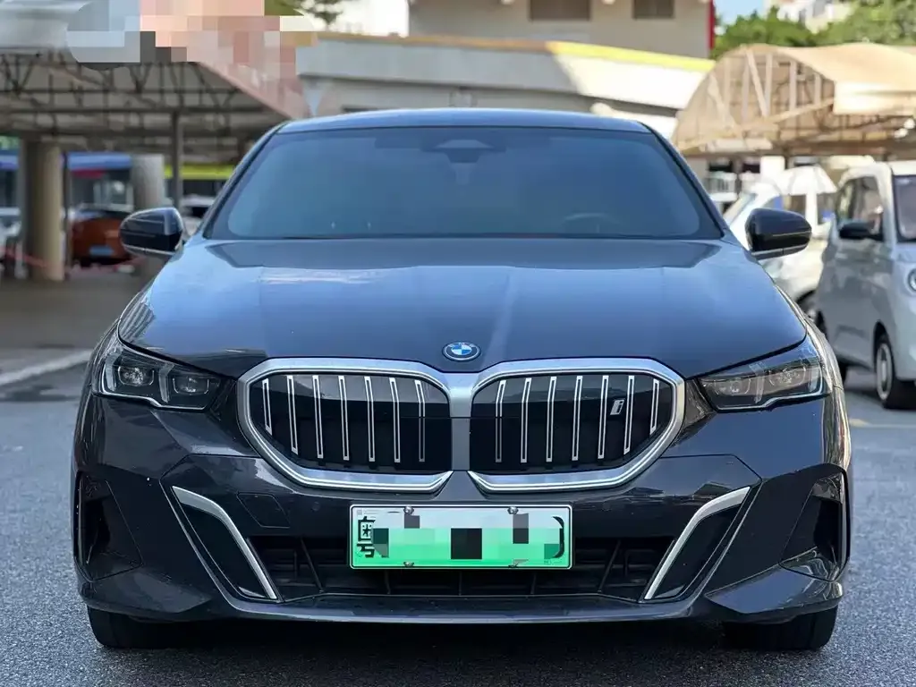 BMW i5 2024 из CN, фото 8