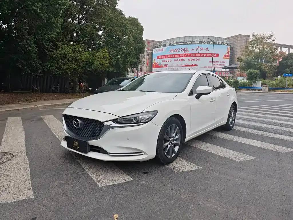 Mazda Atenza — фото 1