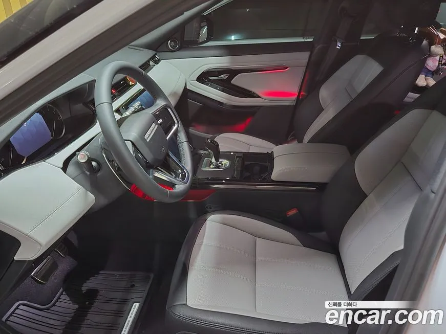Land Rover Range Rover Evoque — фото 10