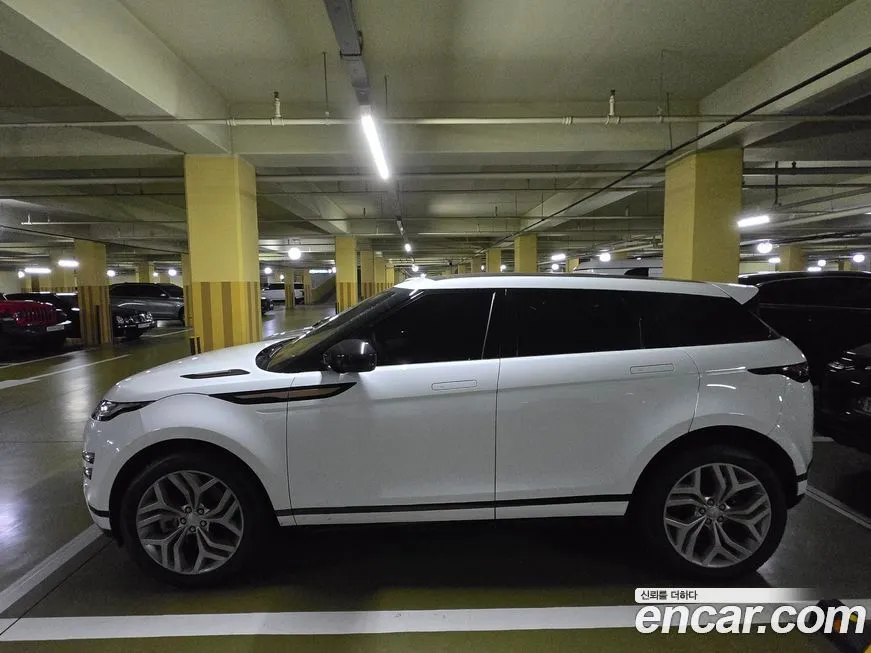 Land Rover Range Rover Evoque — фото 3