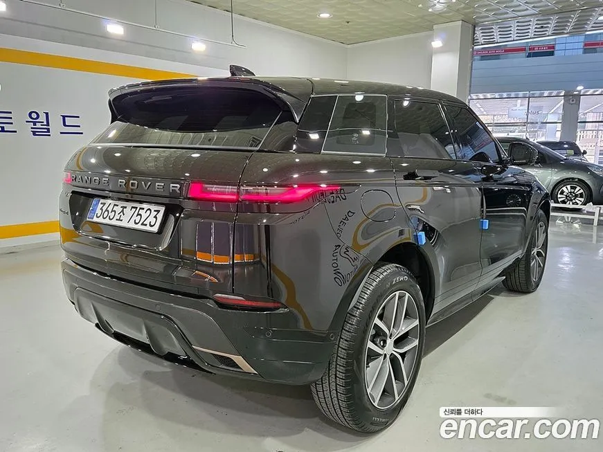 Land Rover Range Rover Evoque 2024 из KR, фото 3