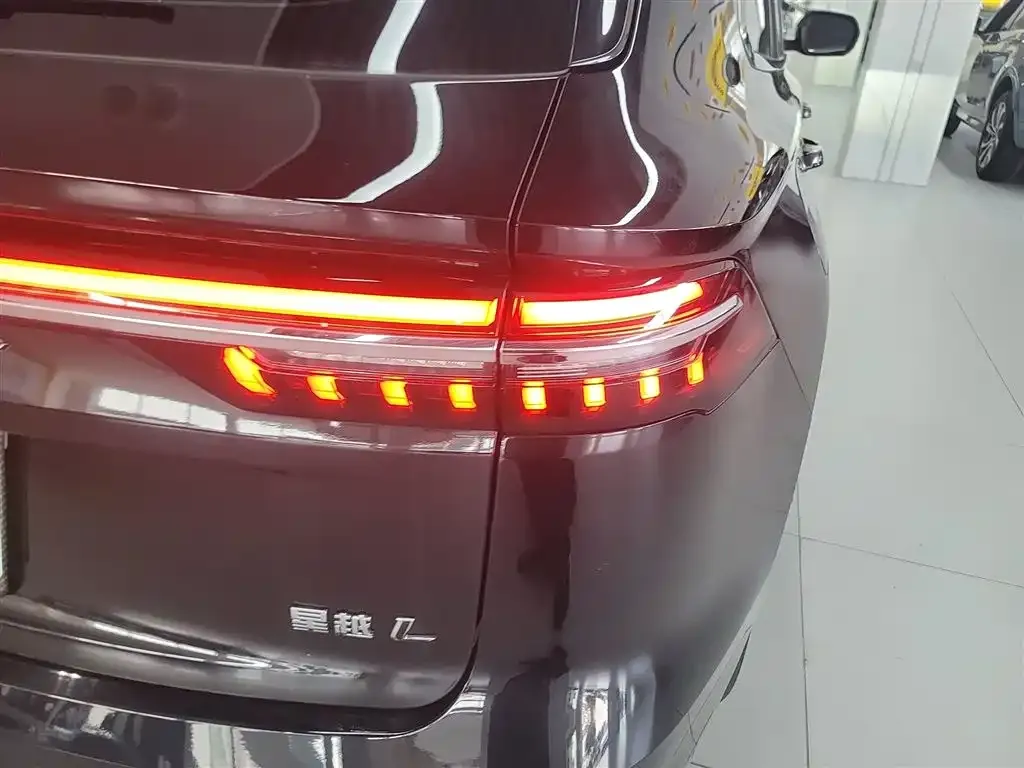 Geely Xingyue L 2024 из CN, фото 8