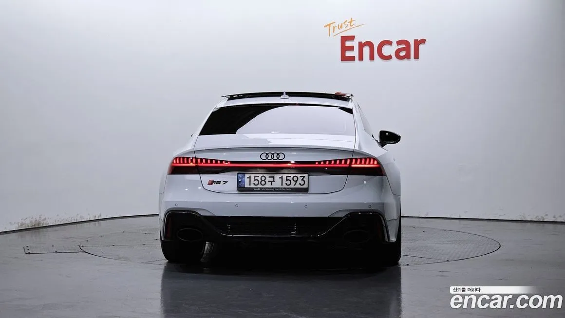 Audi RS7 2021 из KR, фото 4