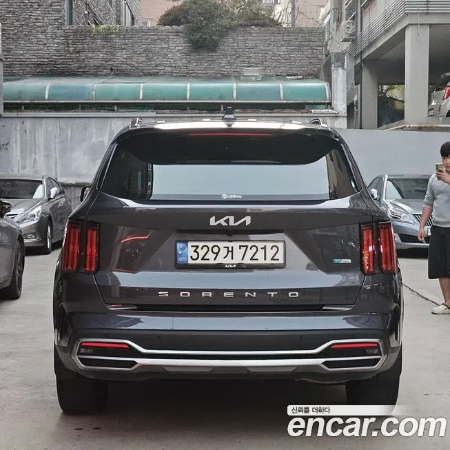 Kia Sorento — фото 4