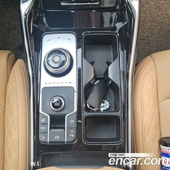 Kia Sorento — фото 8