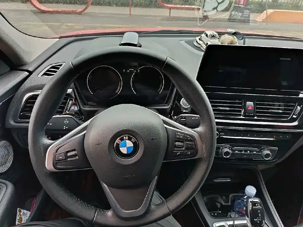 BMW 1 Series 2022 из CN, фото 2