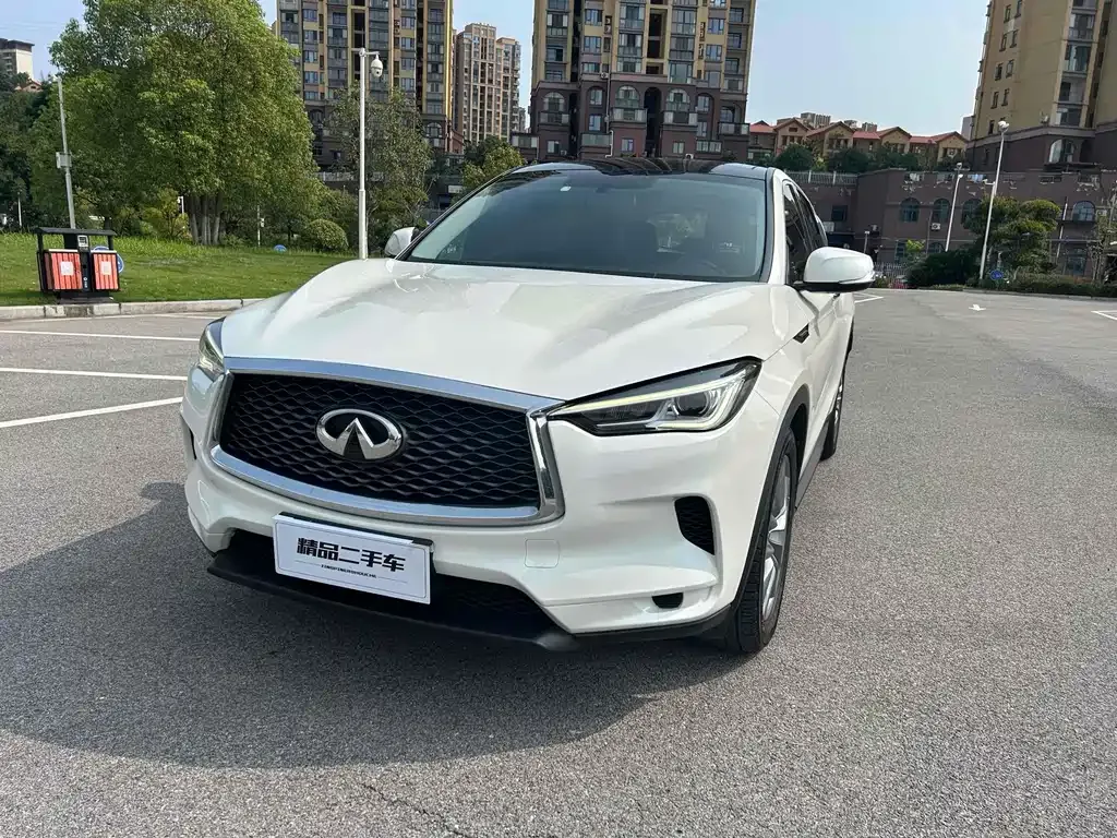 Infiniti QX50 2021 из CN, фото 1