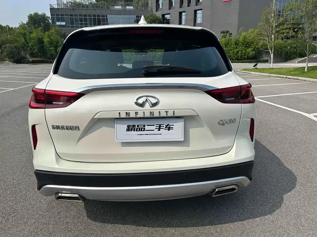 Infiniti QX50 2021 из CN, фото 8