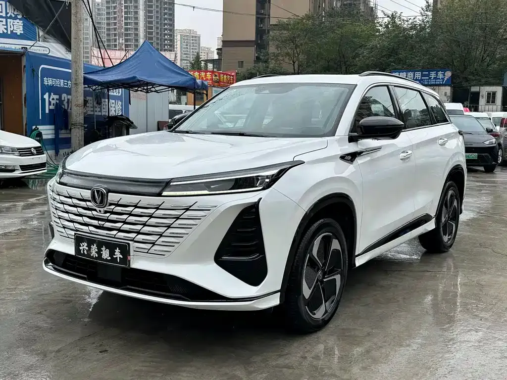 Changan CS75PLUS 2024 из CN, фото 1