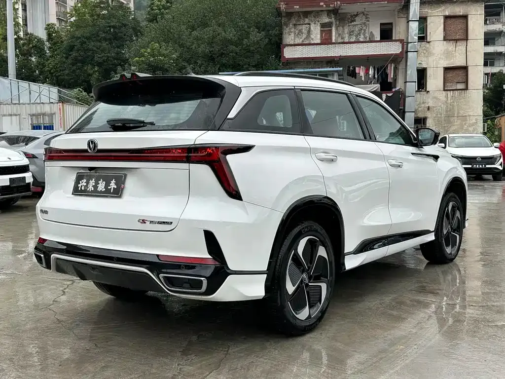 Changan CS75PLUS 2024 из CN, фото 4