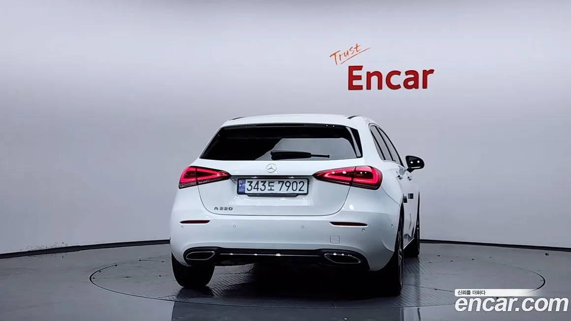 Mercedes-Benz A-Class — фото 4