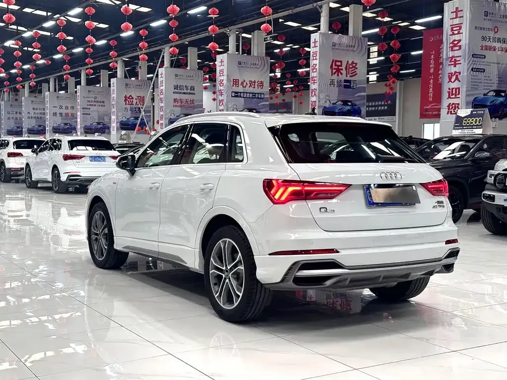 Audi Q3 2022 из CN, фото 4