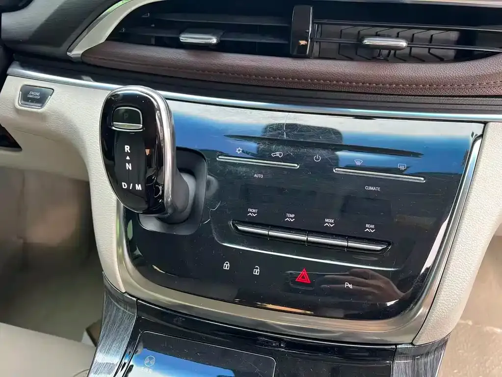 Buick GL8 2021 из CN, фото 8