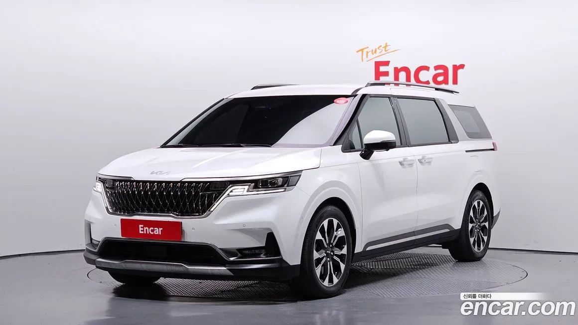 Kia Carnival 2023 из KR, фото 1