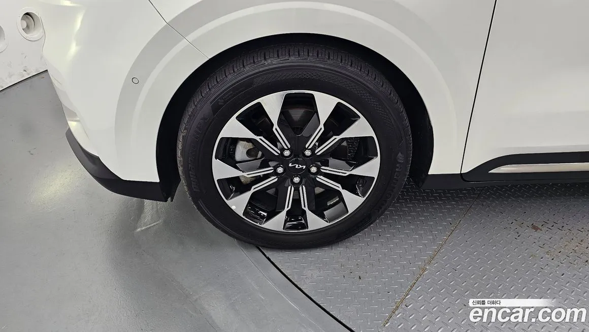 Kia Carnival 2023 из KR, фото 5