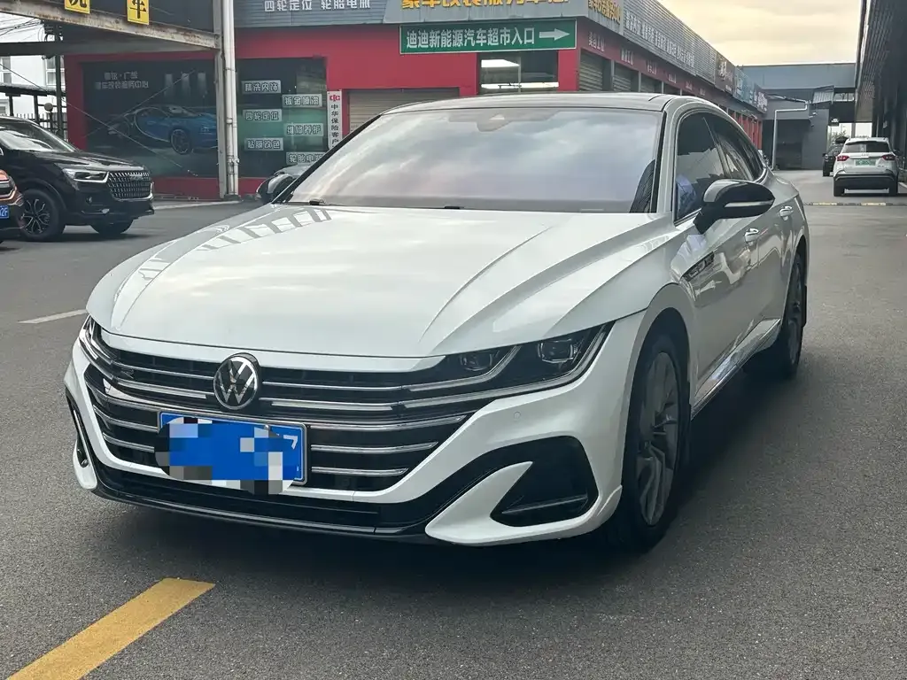 Volkswagen CC 2022 из CN, фото 1
