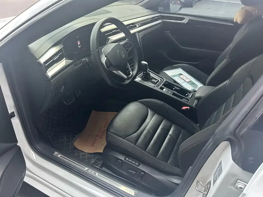 Volkswagen CC 2022 из CN, фото 5