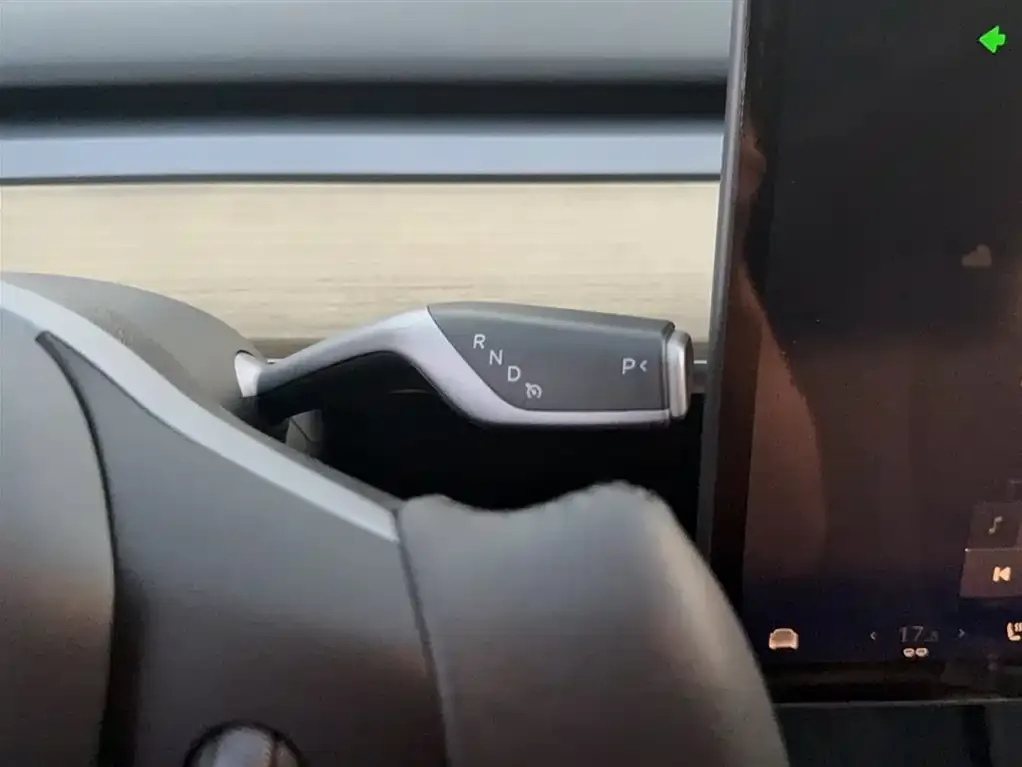 Tesla Model Y 2023 из CN, фото 10