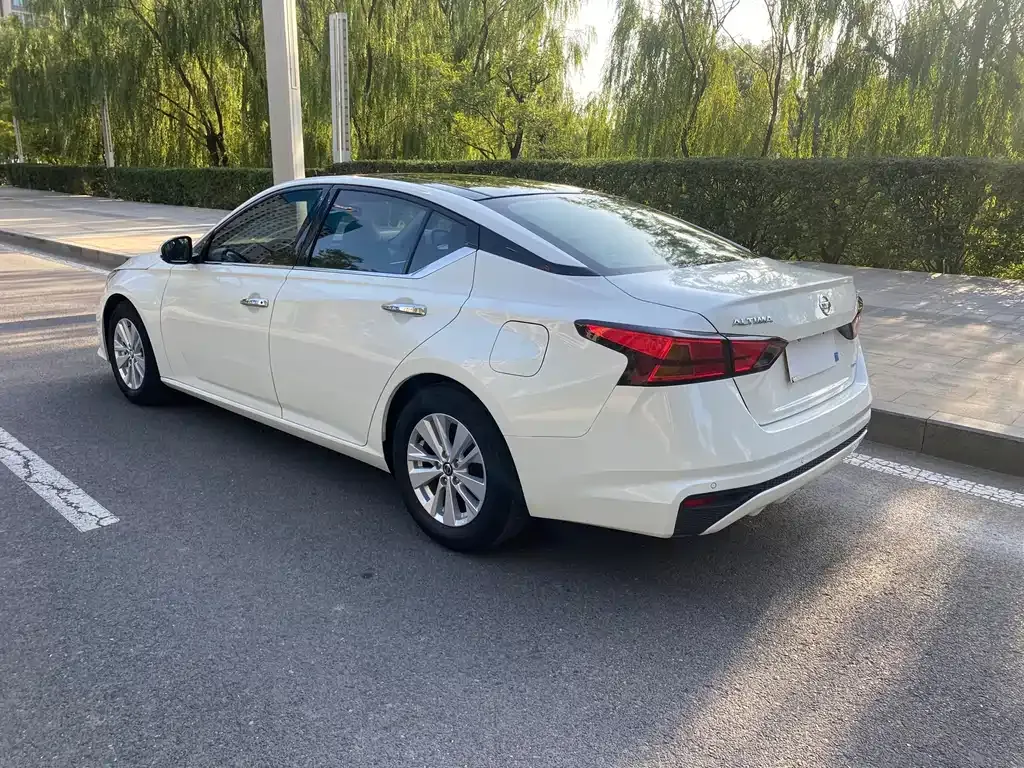 Nissan Teana 2021 из CN, фото 4