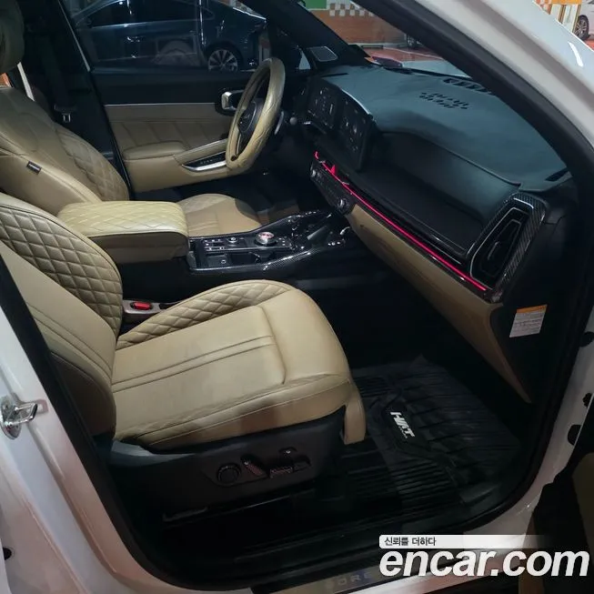 Kia Sorento — фото 8