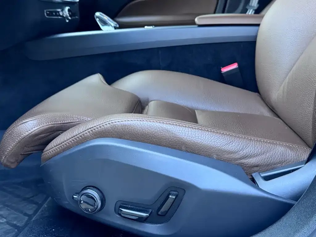 Volvo S60 2024 из CN, фото 9