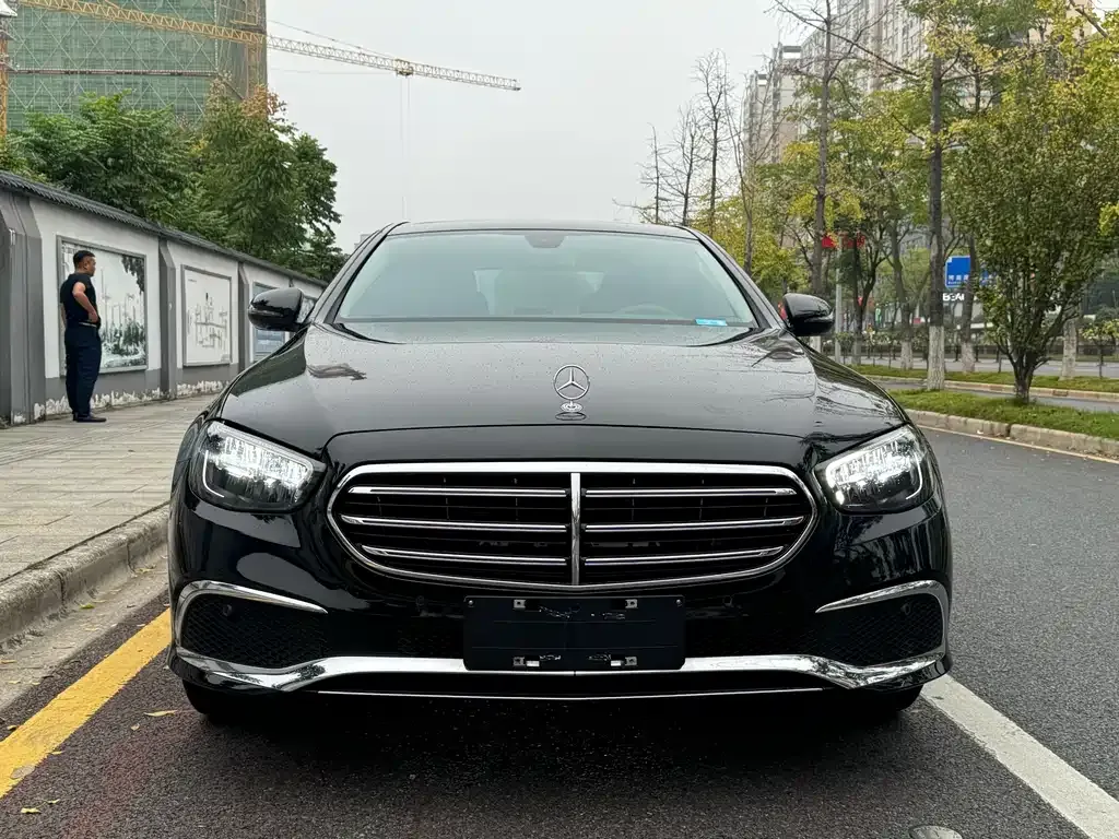 Mercedes-Benz E-Class 2022 из CN, фото 3