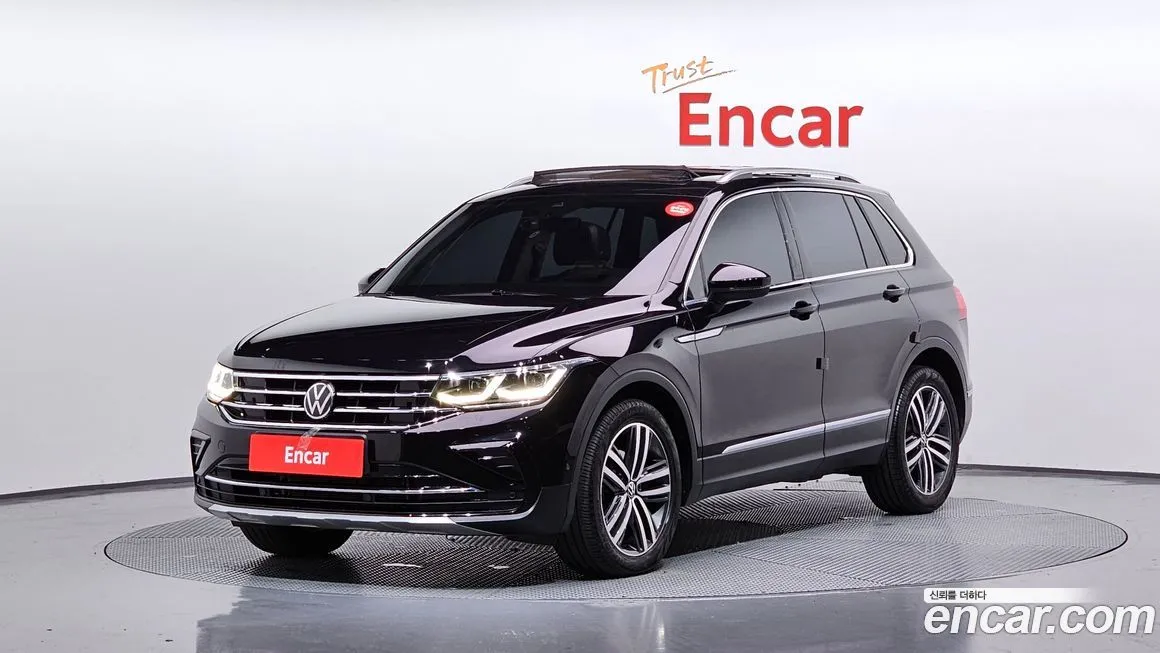 Volkswagen Tiguan — фото 1