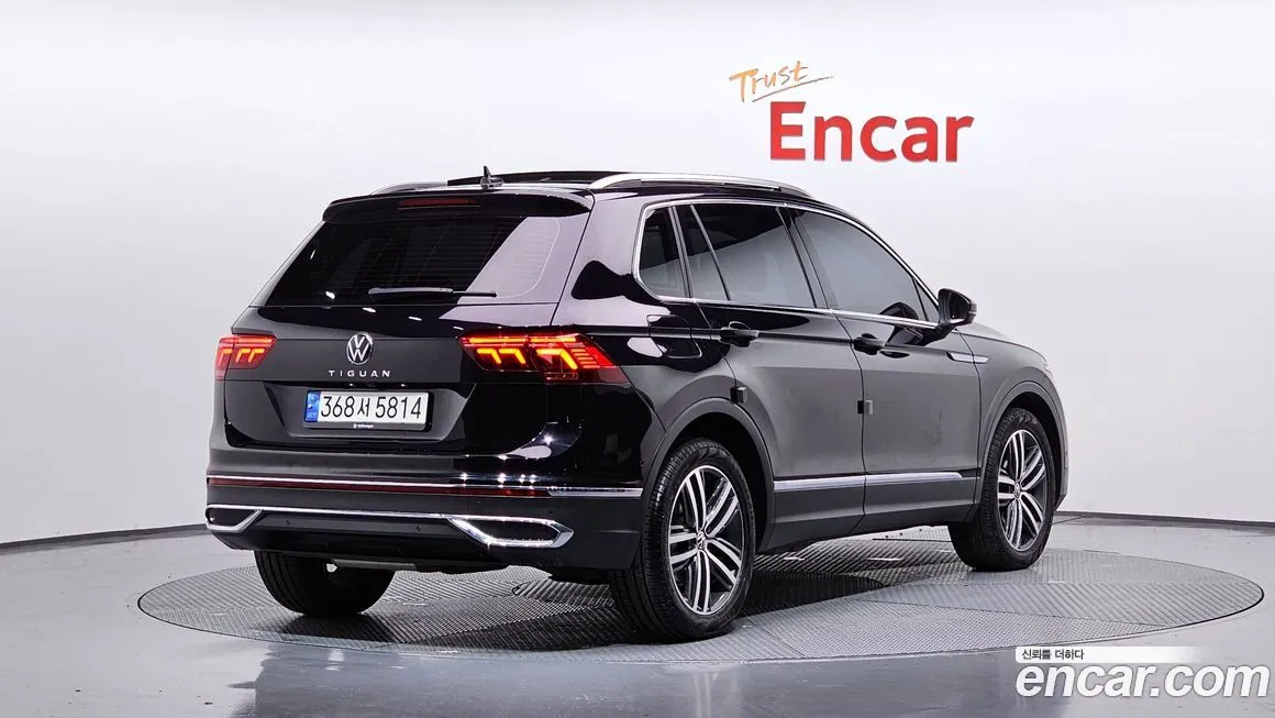 Volkswagen Tiguan — фото 2