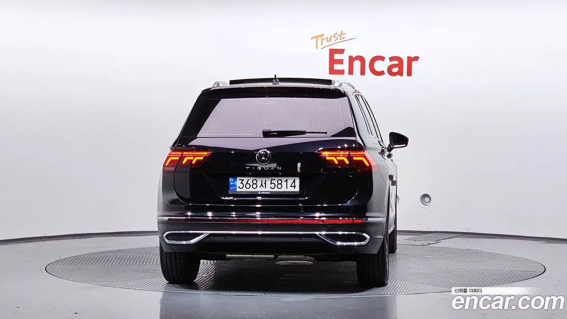Volkswagen Tiguan — фото 4