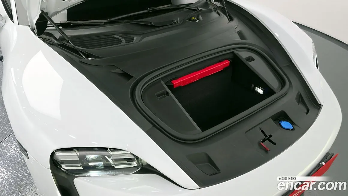 Porsche Taycan 2023 из KR, фото 6