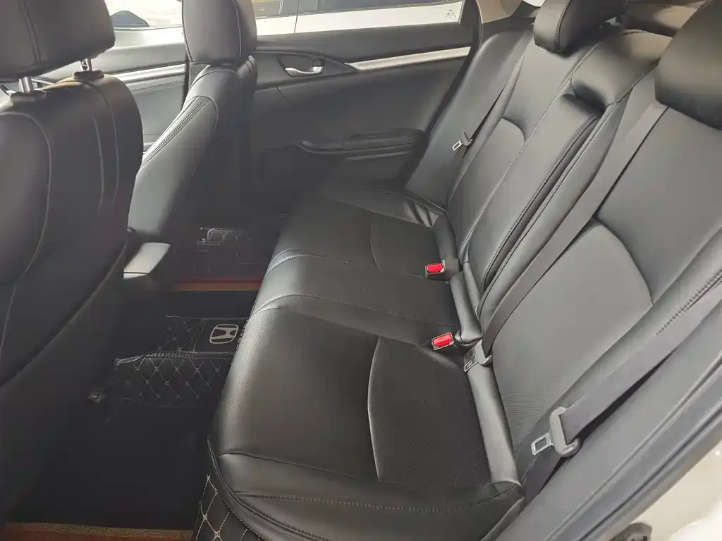 Honda Civic 2021 из CN, фото 8