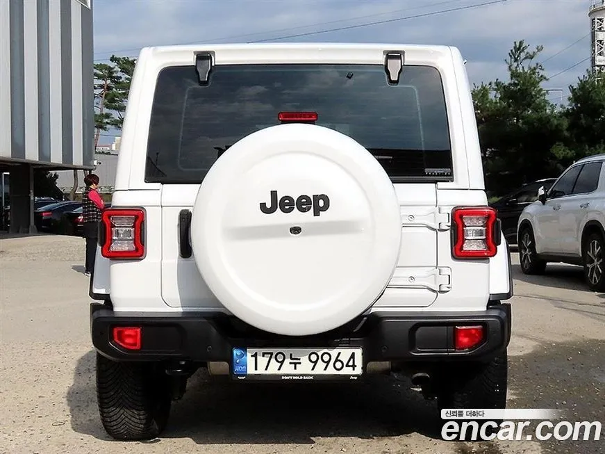Jeep Wrangler 2021 из KR, фото 4