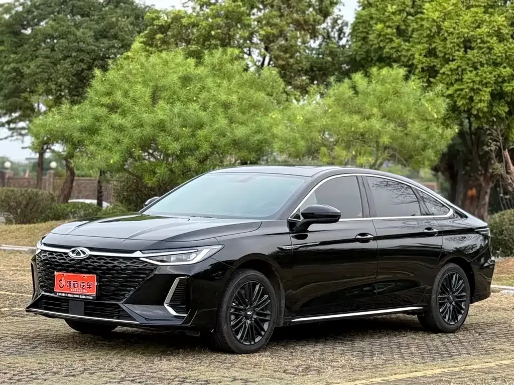 Chery Arrizo 8