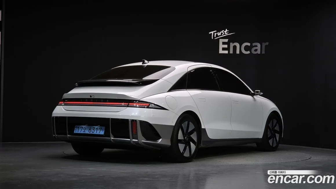 Hyundai Ioniq6 — фото 2