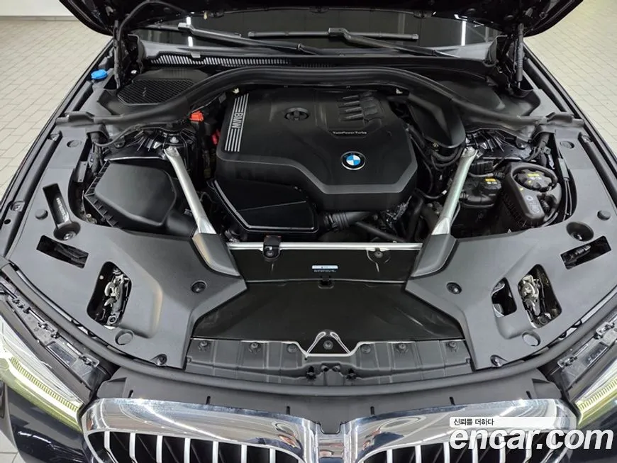 BMW 5-Series 2022 из KR, фото 8