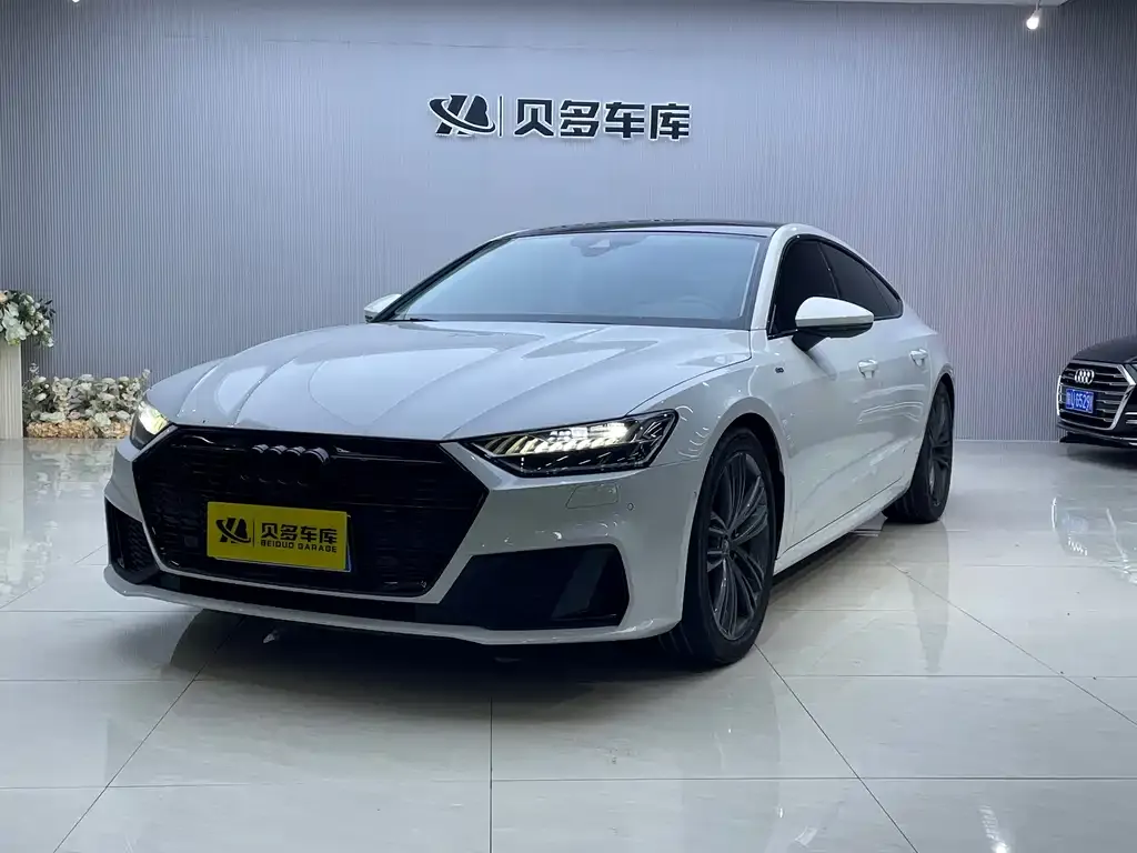Audi A7 2022 из CN, фото 1