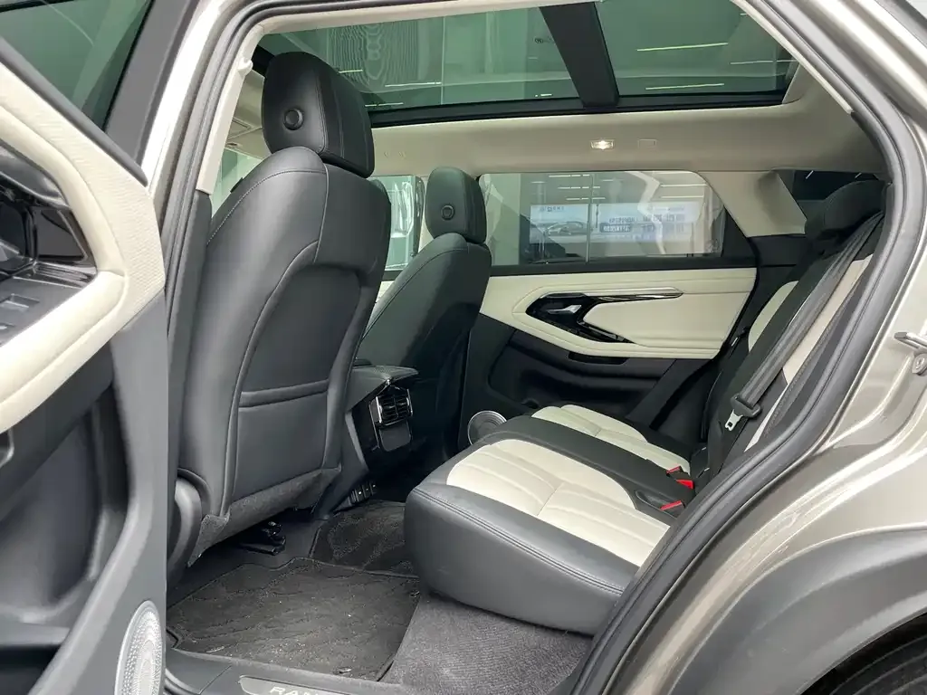 Land Rover Evoque 2022 из CN, фото 5