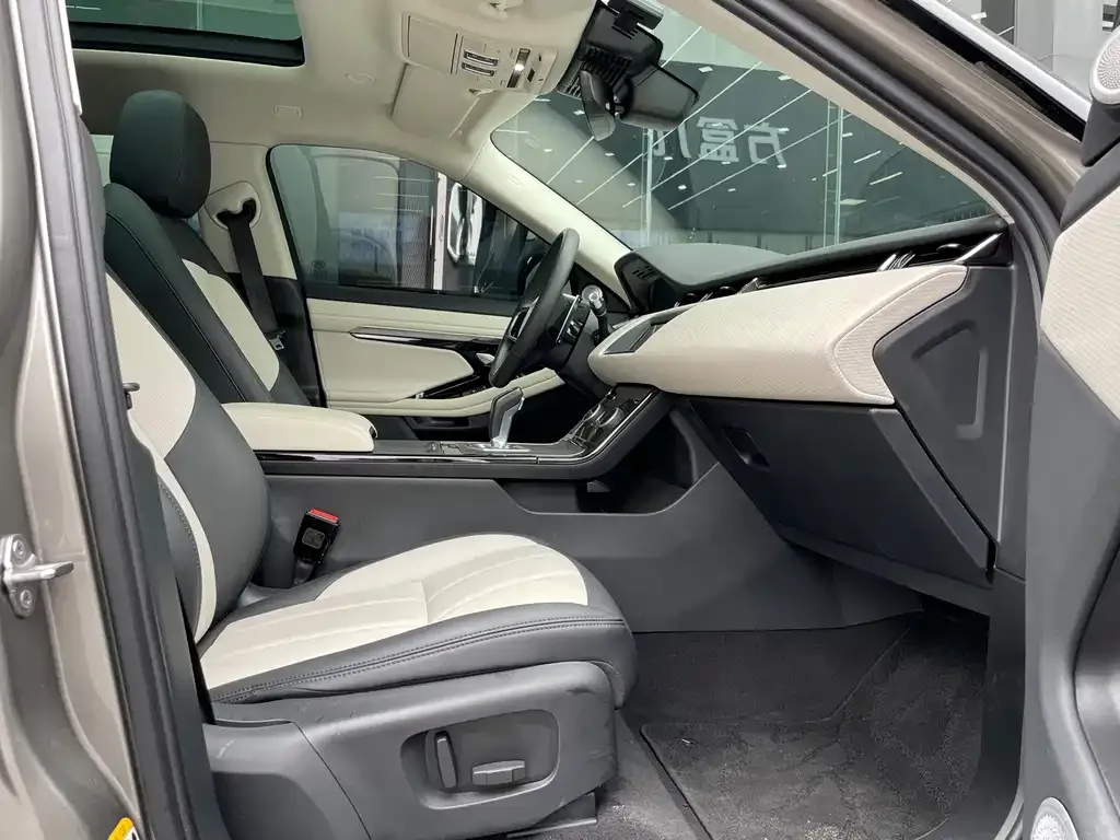 Land Rover Evoque 2022 из CN, фото 8