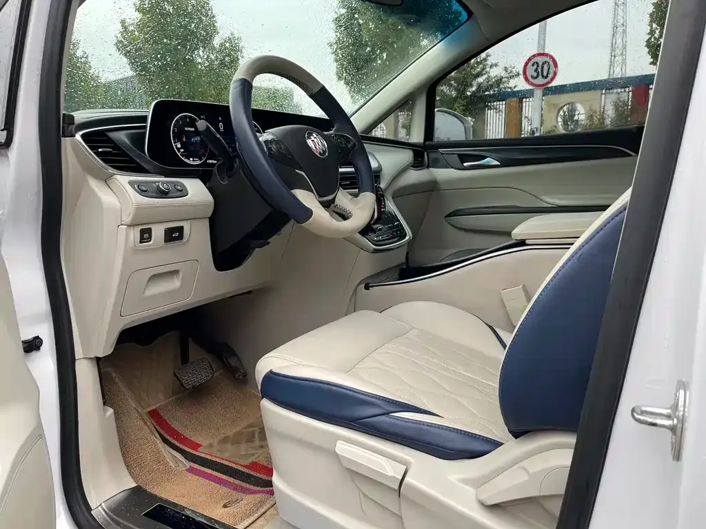 Buick GL8 2022 из CN, фото 5