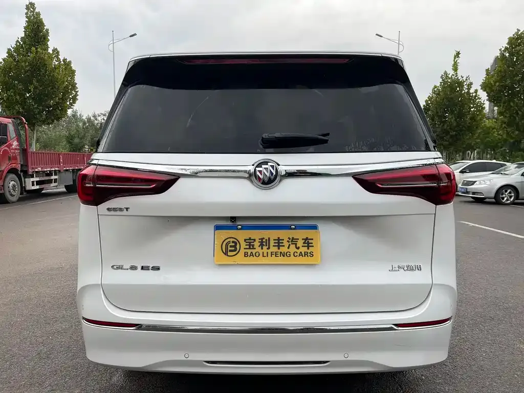 Buick GL8 2022 из CN, фото 8