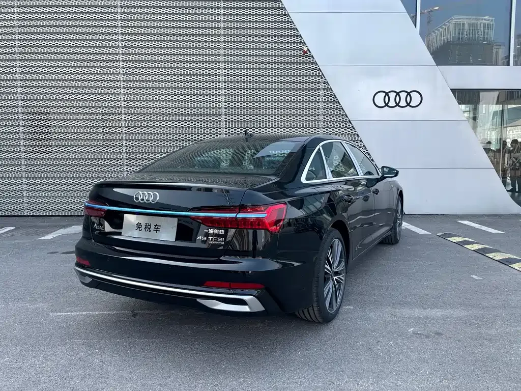 Audi A6L 2025 из CN, фото 3