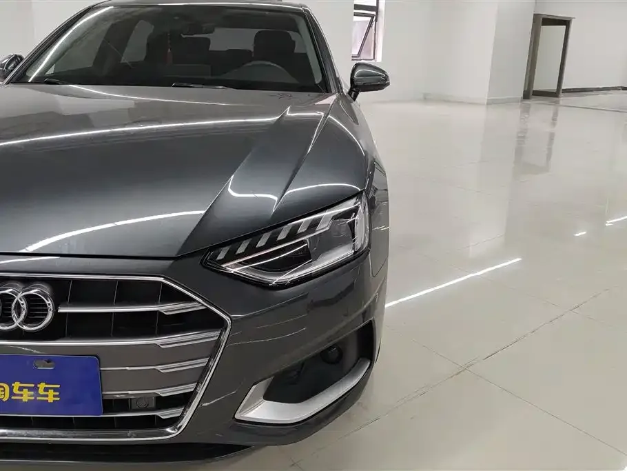Audi A4L 2021 из CN, фото 5
