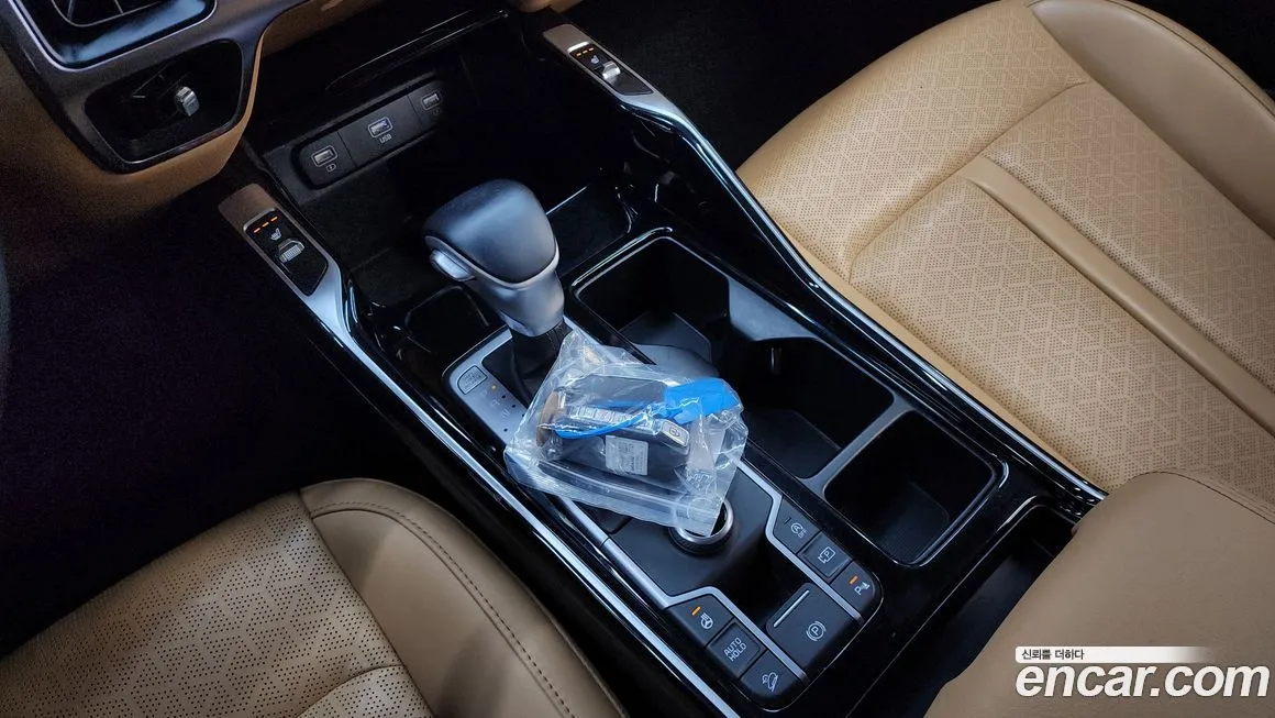 Kia Sorento — фото 9